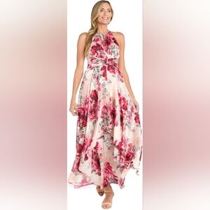 Elegant Floral Maxi Dress in Pink and Cream